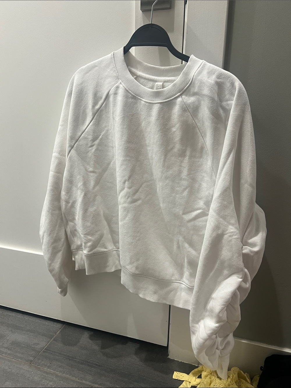 Zella White Crewneck Pullover Sweatshirt